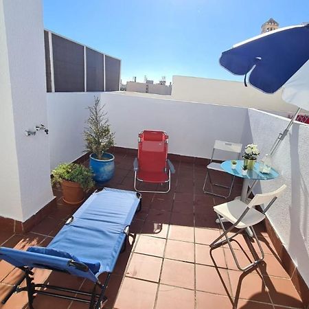 Penthouse With Solarium In The Center Of Malaga-Atico Con Solarium En El Centro De Malaga Lägenhet Exteriör bild