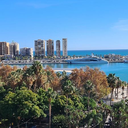 Penthouse With Solarium In The Center Of Malaga-Atico Con Solarium En El Centro De Malaga Lägenhet Exteriör bild
