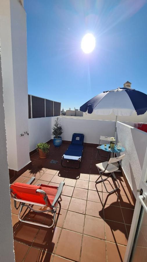 Penthouse With Solarium In The Center Of Malaga-Atico Con Solarium En El Centro De Malaga Lägenhet Exteriör bild